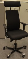 Håg H05 5600 kontorstol med nakkepute og armlener, nytrukket i sort