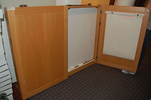 Solgt!Stort Konferanseskap / Whiteboard - 2 / 5