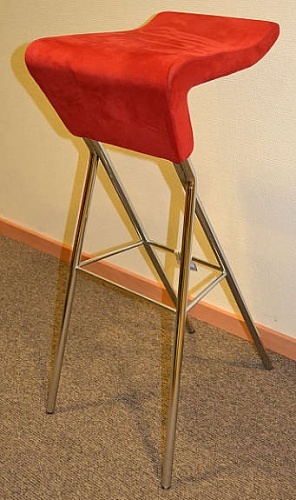 Solgt!Barkrakk i krom/rødt 82cm - 2 / 3