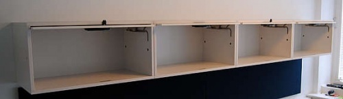 Solgt!Vitra vegghengt skap i hvitt, - 3 / 3