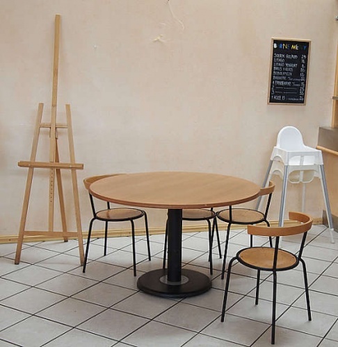 Solgt!Runde bord til kafe Ø=117cm H=72cm, - 2 / 3