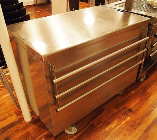 Solgt!Zanussi serveringsbenk på hjul i - 1 / 3