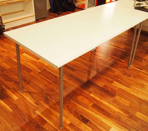 Solgt!Klappbord i hvitt fra Lammhults, - 1 / 6