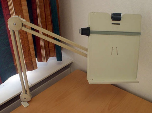 Solgt!Luxo konseptholder med - 1 / 3