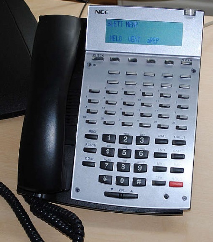 Solgt!NEC telefonapparat for - 1 / 2