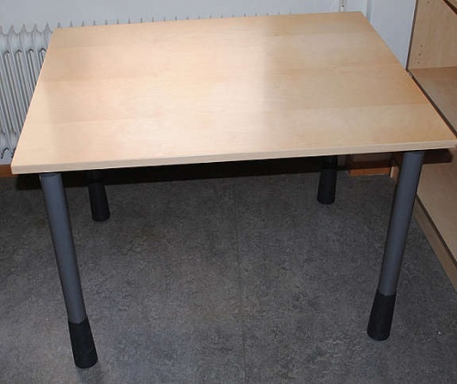 Solgt!Kompakt skrivebord 100x80 i bjerk - 2 / 2