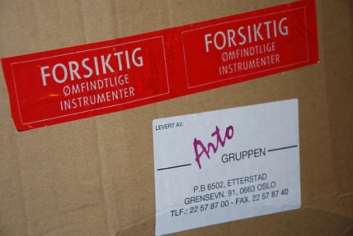 Solgt!Kartong med 36 ruller varseltape - 2 / 3