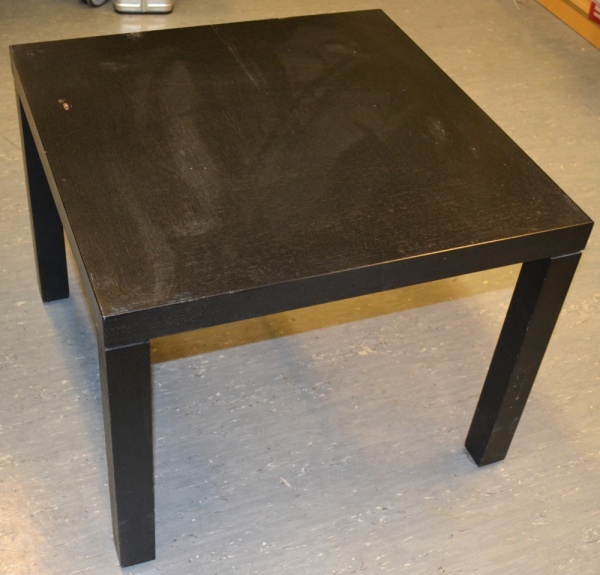Solgt!Lite, sort, kvadratisk 60x60cm bord - 5 / 5