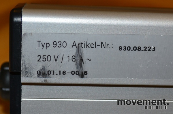 Solgt!Schulte Uttak for strøm/nettverk - 3 / 4