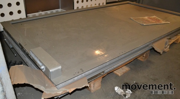 Solgt!Tofløyet ståldør ca 250x226 uten - 12 / 14