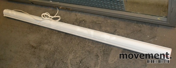 Solgt!Esselte elektrisk lerret 186cm - 2 / 3