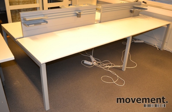 Solgt!Arbeidsbord-oppsett for 4 - 3 / 8