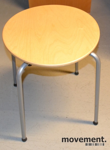 Solgt!Skammel / krakk fra MiljöExpo i - 1 / 2
