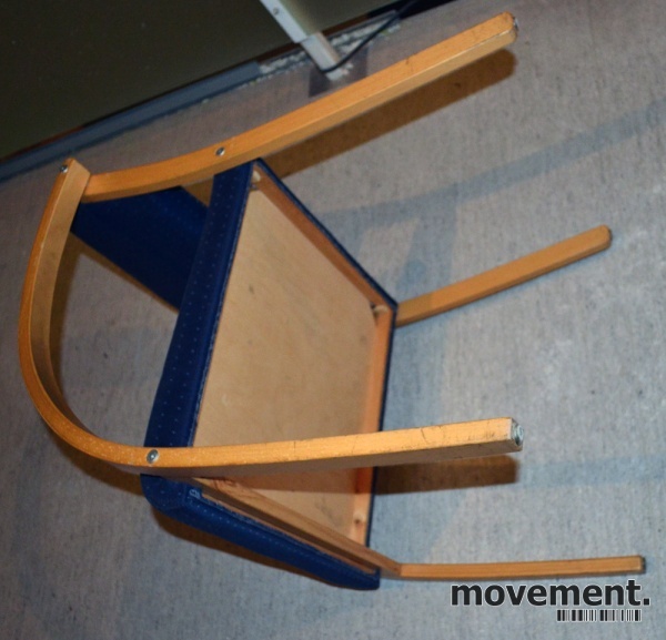 Solgt!HovDokka stablestol/konferansestol - 3 / 3