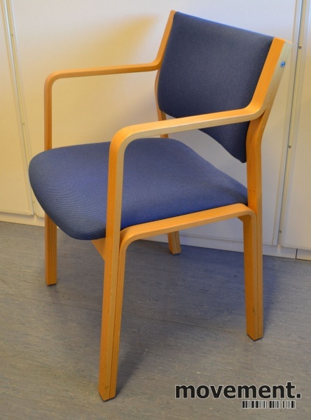 Solgt!Kinnarps konferansestol i - 1 / 2