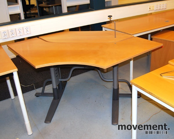 Solgt!Kinnarps E-serie, hjørnebord med - 1 / 4