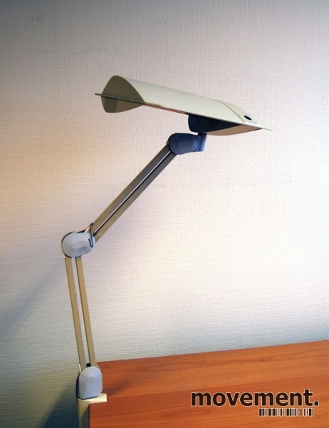 Solgt!Luxo PL-410 skrivebordslampe i - 1 / 2