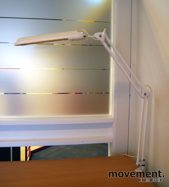 Solgt!Lival Global skrivebordslampe i