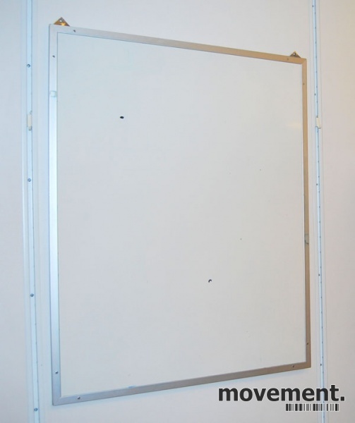 Solgt!Vegghengt whiteboard, 100x80 cm,