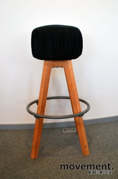 Solgt!Martela barkrakk i sort mikrofiber - 1 / 2