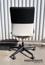 Vitra Axess Plus, A. Citterio, kontorstol i sort/beige, uten armlener,pent brukt