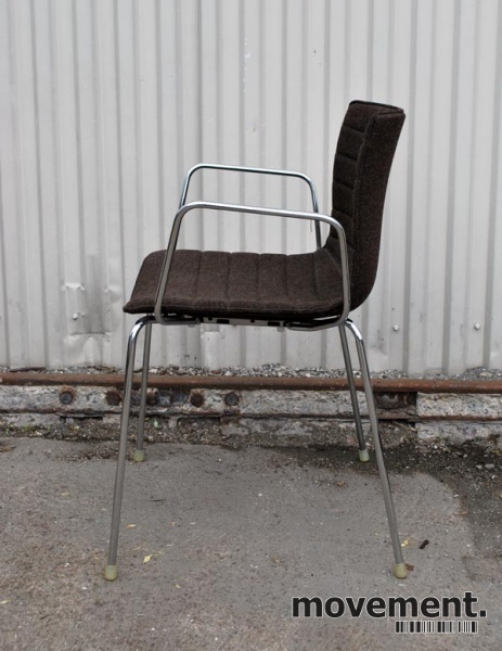 Arper Catifa loungestol, italienskdesign stol i brunt krom Arper Catifa loungestol, italienskdesign stol i brunt krom