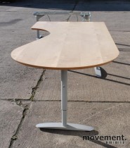 Edsbyn buet skrivebord i bjerk, hjørneløsning, 240x115 cm, pent brukt