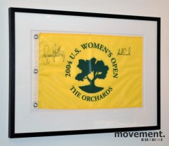 2004 U.S. Womens Open, The Orchards, innrammet flagg signert Suzann Pettersen