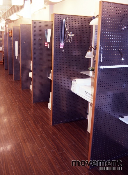 Solgt!Butikkinnredning: Piggvegg/ - 2 / 6