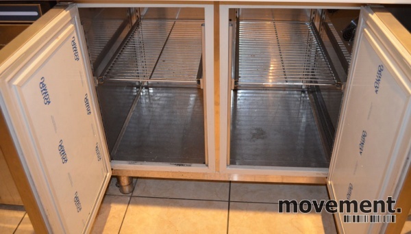 Solgt!Kjølebenk fra Gram for storkjøkken, - 2 / 4