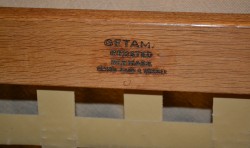 Hans Wegner GE375 lenestol i eik, produsert av Getama, Danmark, pent brukt