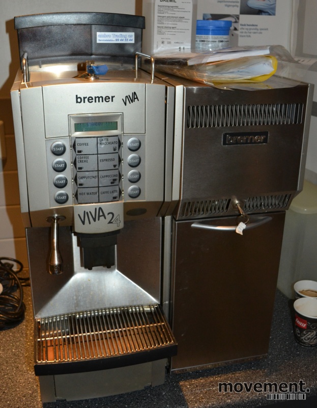 Solgt!Kaffeautomat med melkekjøler og - 1 / 5