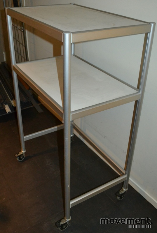 Solgt!Tralle / trillebord på 4 hjul, - 2 / 2