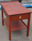Solgt!Lite bord med skuff i kirsebær, 40B - 1 / 2