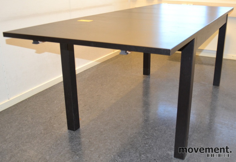 Solgt!Ikea Bjursta spisebord  i - 2 / 2