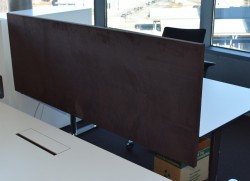 Bordskillevegg fra Edsbyn i brun mikrofiber, 180cm bredde 65cm høyde, pent brukt