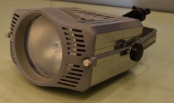 Lival Power 70T spot for skinne 70W