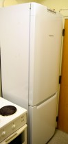 Ariston kombiskap kjøl/frys 200cm høyde, 60cm bredde, NoFrost brukt