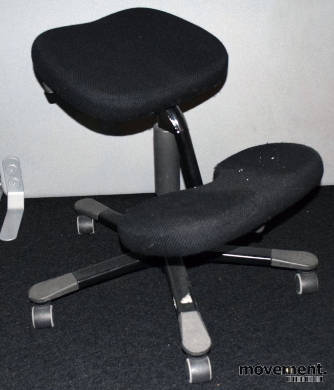 Håg Balans Vital ergonomisk knestol kontorstol i sort Håg balans ergonomisk kne stol selges rimelig | FINN.no