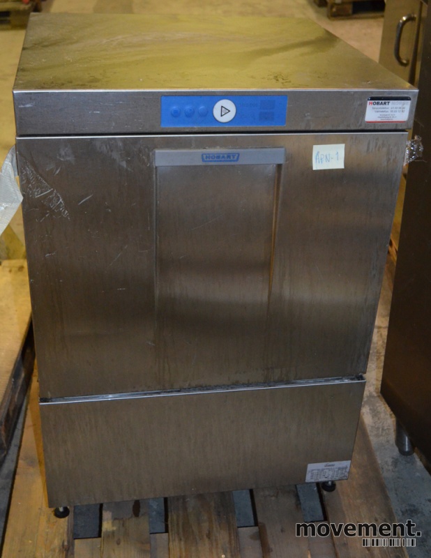 Solgt!Hobart FX-70N oppvaskmaskin for - 1 / 3
