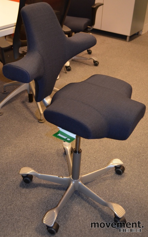 Solgt!Håg Capisco kontorstol i mørk blått - 2 / 3