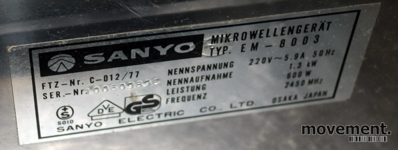 Solgt!Vintage Sanyo mikrobølgeovn i god - 3 / 3