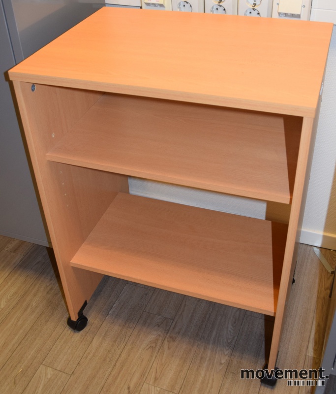 Solgt!Lite bord/hylle på hjul i bøk - 1 / 2