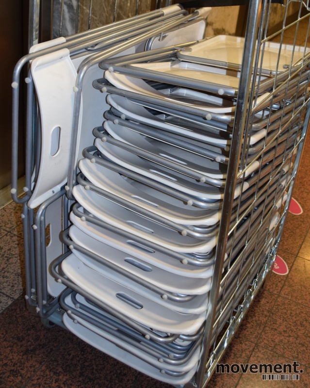 Ikea klappstol Jeff i hvit plast grålakkert metall, pent brukt Ikea klappstol Jeff i hvit plast grålakkert metall, pent brukt