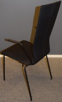 EFG Graf høy konferansestol, med armlener, sort ramme, sort stofftrekk, pent brukt