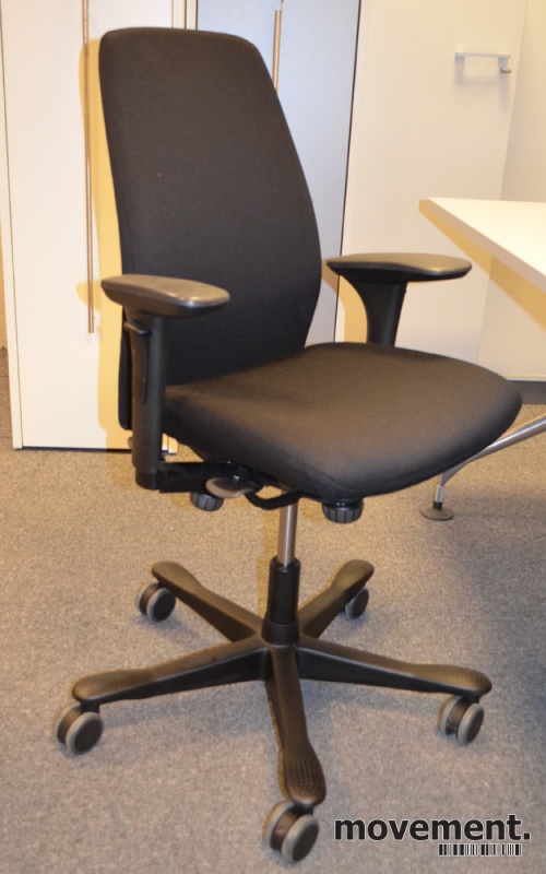 Solgt!Kontorstol: Kinnarps 5000-serie - 1 / 2