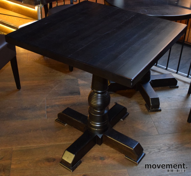 Solgt!Restaurantbord / kafebord i massivt - 1 / 4