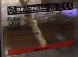 Espressomaskin for bar/restaurant: Nuova Simonelli Appia II Compact V GR2, 2014-modell