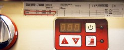 Nyere 230V frityrlinje fra Angelo PO, Italia, arbeidsbenk 210cm bredde, 2 frityrer a 7,2kW, 2014-modell - KUPPVARE