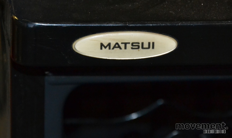 Solgt!Matsui Vinskap, modell MWC337B, for - 5 / 6